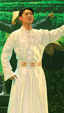 楊慶兵：洗凈塵埃是芳華，百味人生茶道間