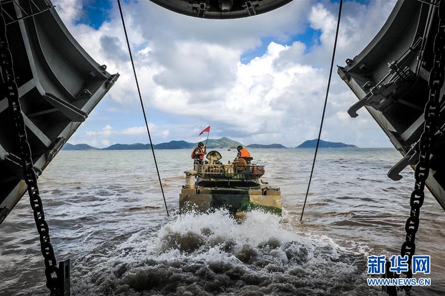 （建軍90周年&middot;英雄&middot;圖文互動(dòng)）（2）解讀英雄連隊(duì)的英雄密碼&mdash;&mdash;走進(jìn)第72集團(tuán)軍某合成旅&ldquo;硬骨頭六連&rdquo;