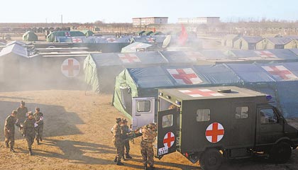 某旅實戰冬訓 &ldquo;變形金剛&rdquo;在硝煙中緊急保障