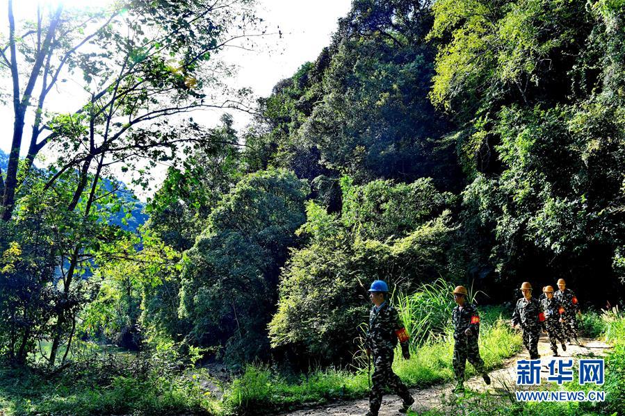 （十九大時光&middot;圖文互動）（6）變革不平凡　奮進新時代&mdash;&mdash;來自基層蹲點現場的報道