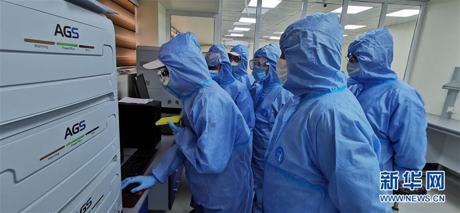 （國際疫情&middot;圖文互動）（3）通訊：中國專家組在伊拉克做了三件事